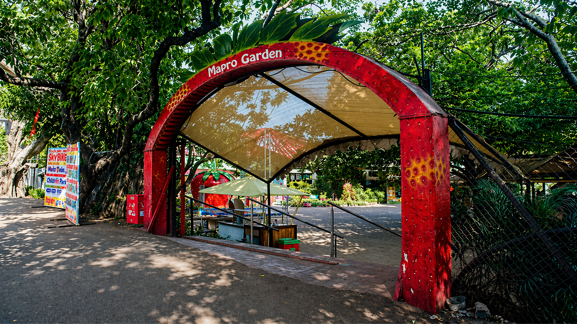 Mapro Gardens